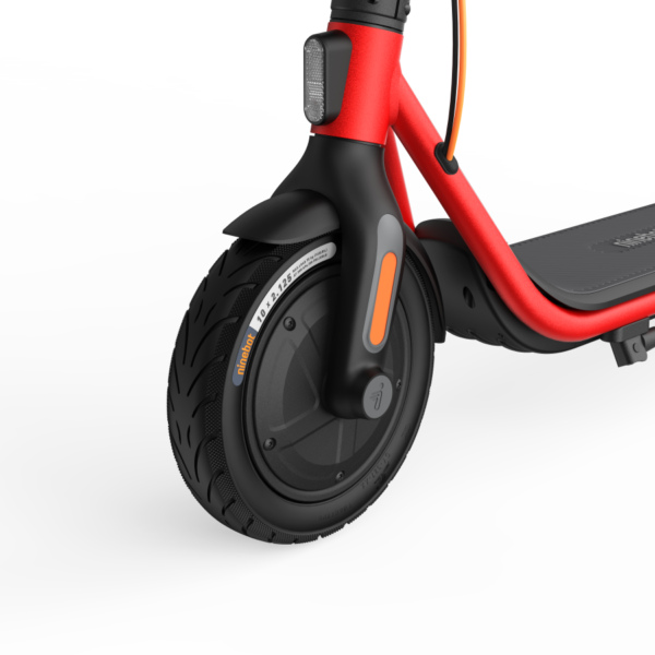 Segway Ninebot D28 trottinette électrique vue de la roue avant