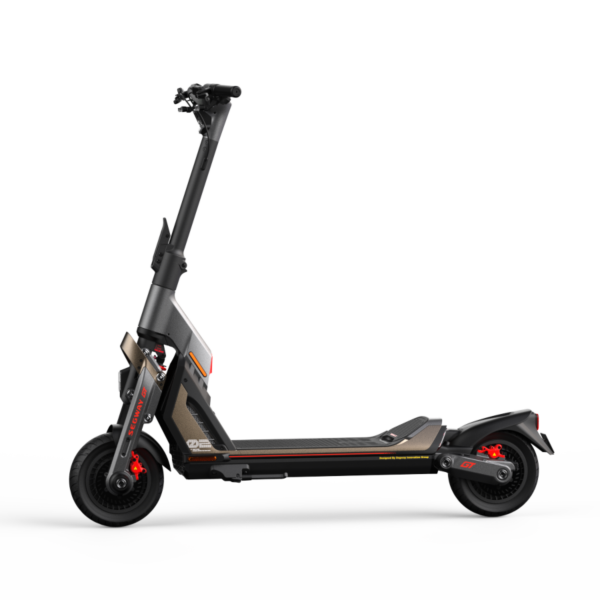 Segway KickScooter GT2 trottinette électrique vue de côté